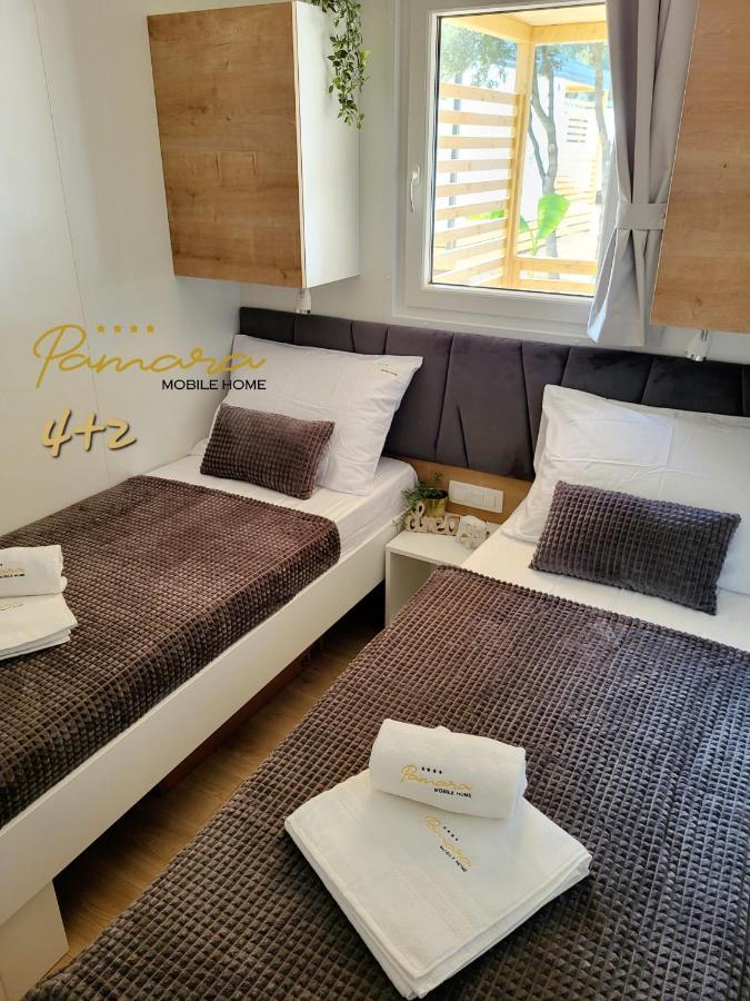 Pamara Mobile Home Біоград-на-Мору Екстер'єр фото